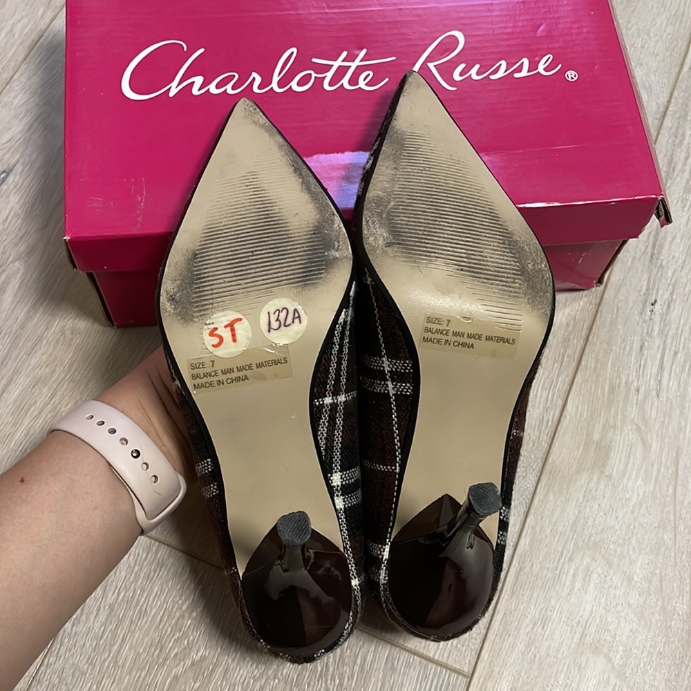Charlotte Russe plaid fabric heels* - Picture 6 of 7